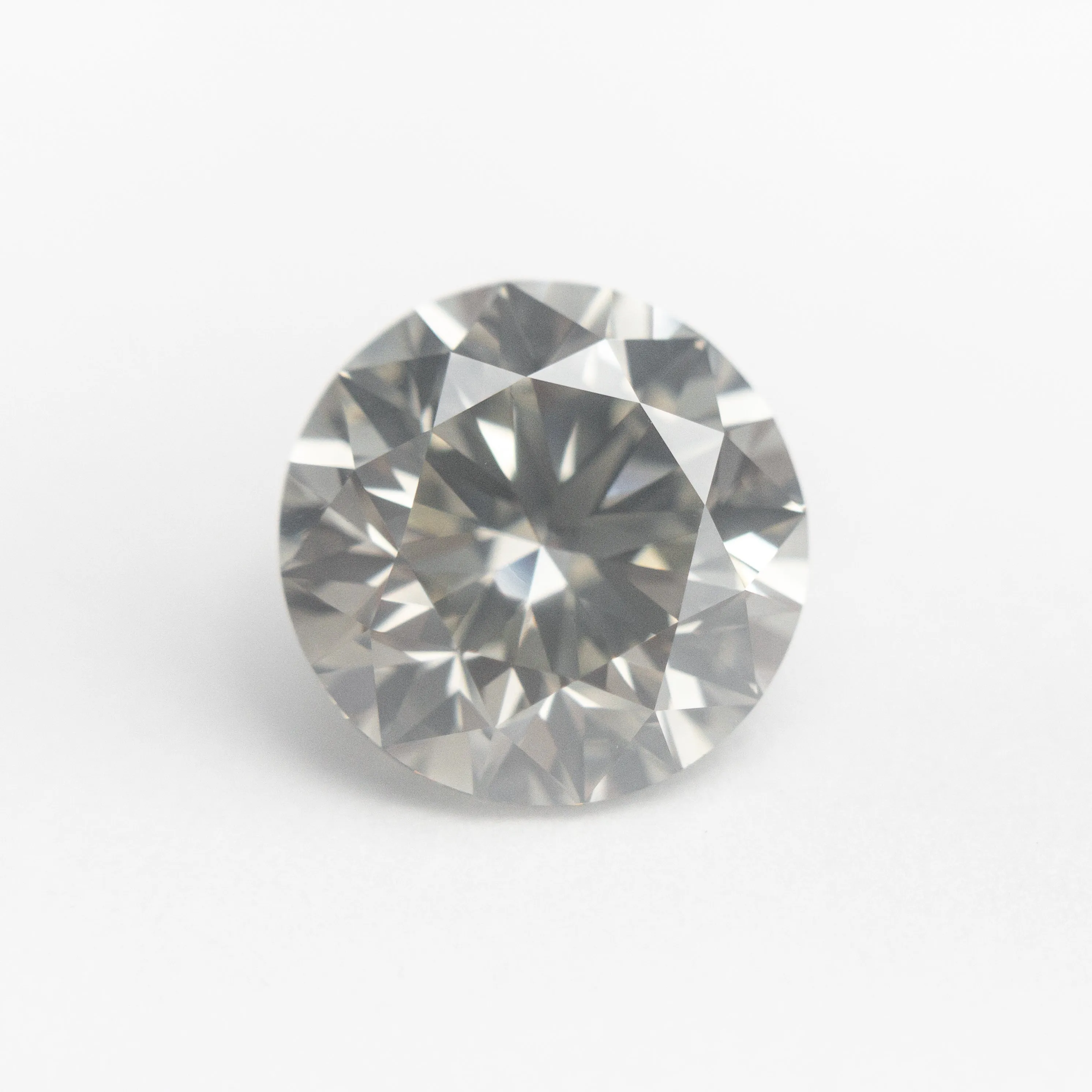 3.11ct 9.16x9.13x5.87mm VS2 Fancy Grey Round Brilliant 19416-01