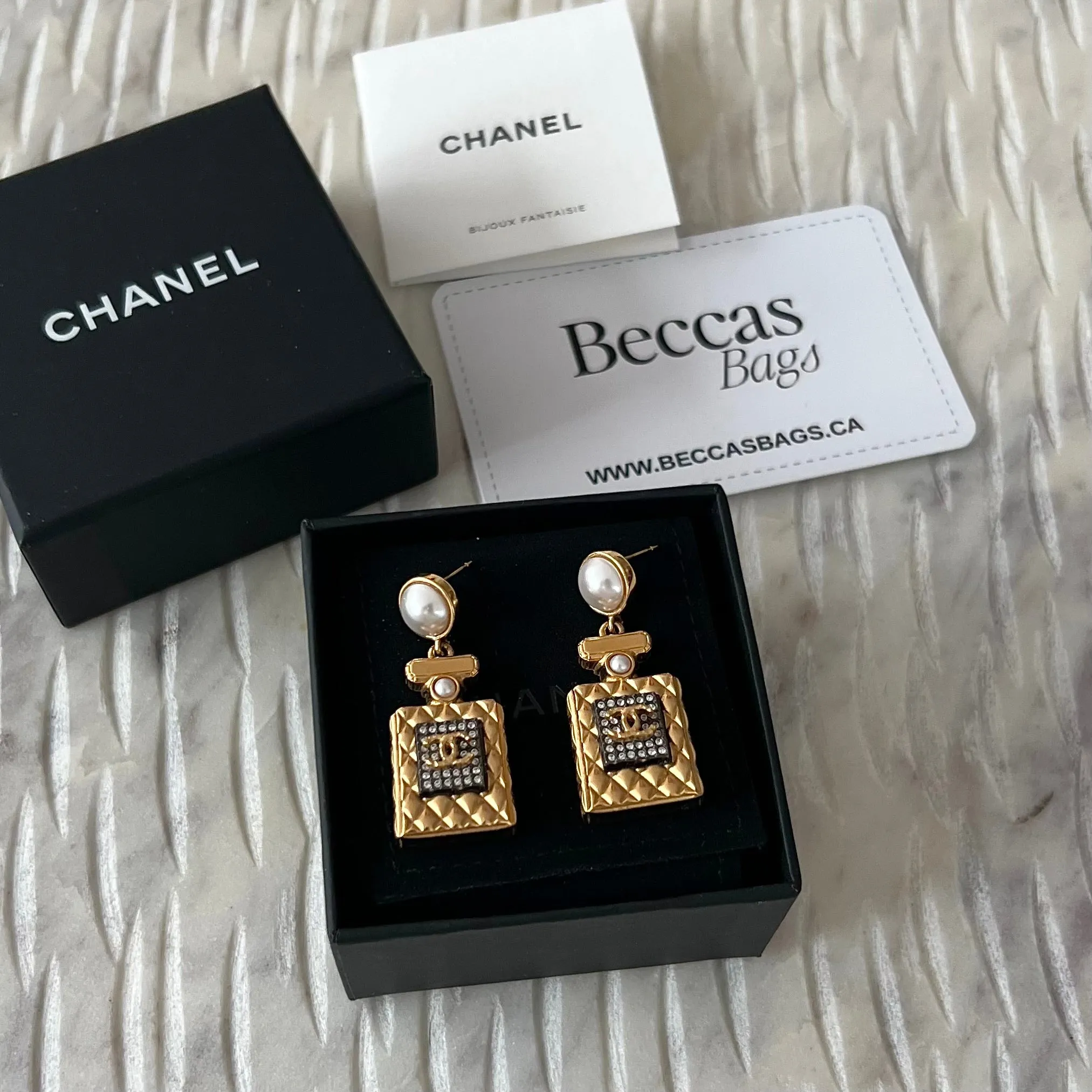 CHANEL Crystal Pearl CC Perfume Bottle Drop Earrings Gold