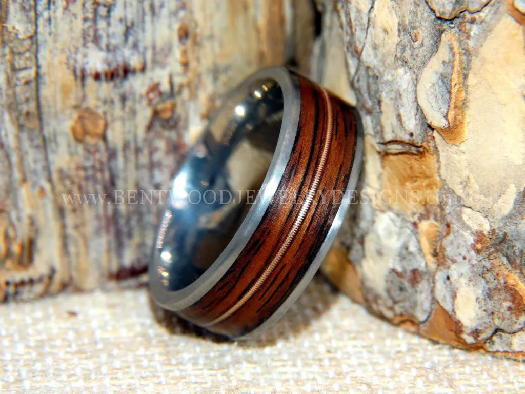 Chris Stapleton Guitar String Ring - Rosewood Bentwood on Titanium Inlay with Copper Guitar String