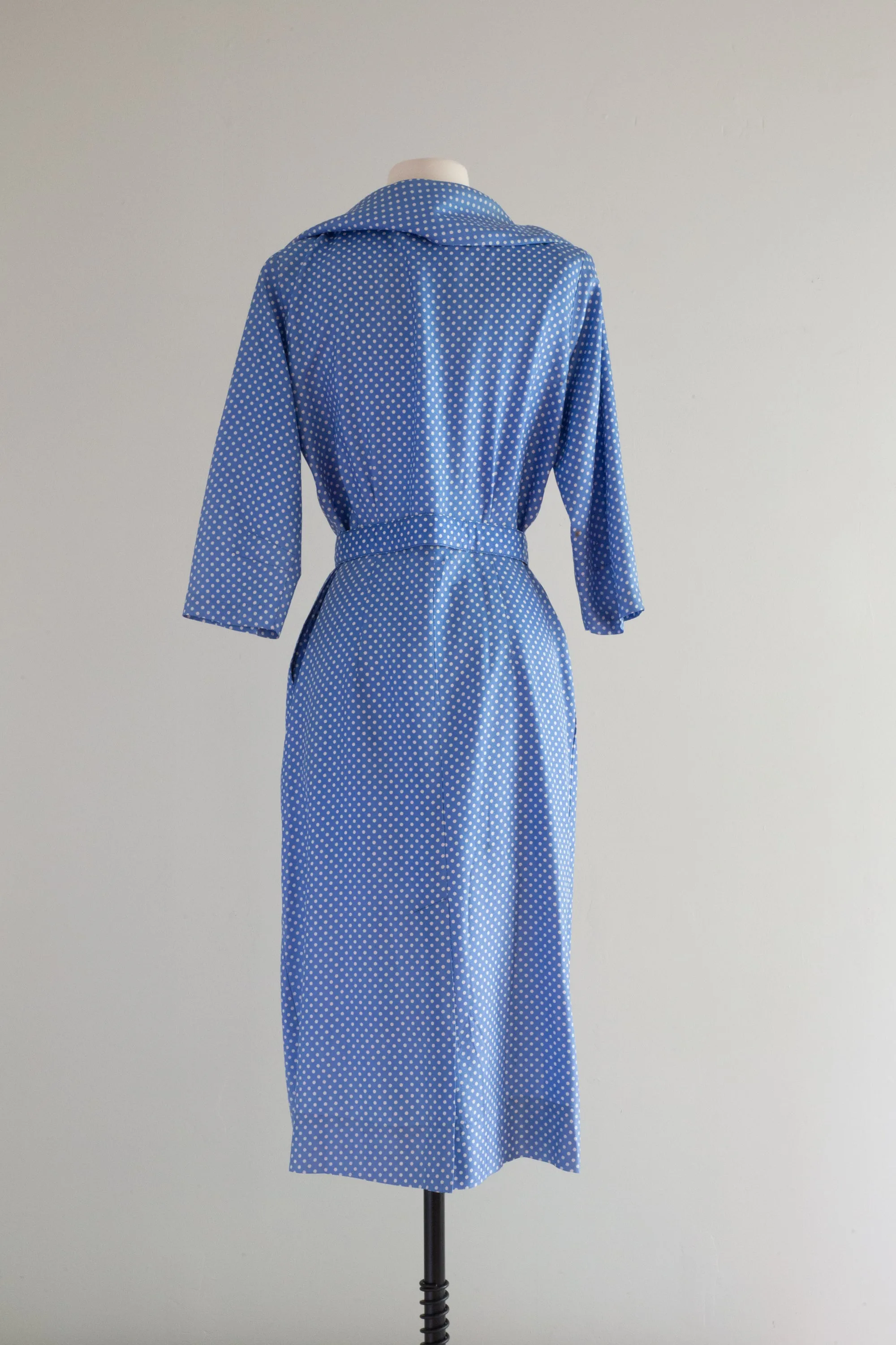 Classic 1950's Cornflower Blue Polka Dot Wiggle Dress With Dramatic Collar / ML