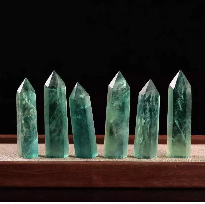 Natural Green Fluorite Quartz Healing Crystal Stone Point Wand