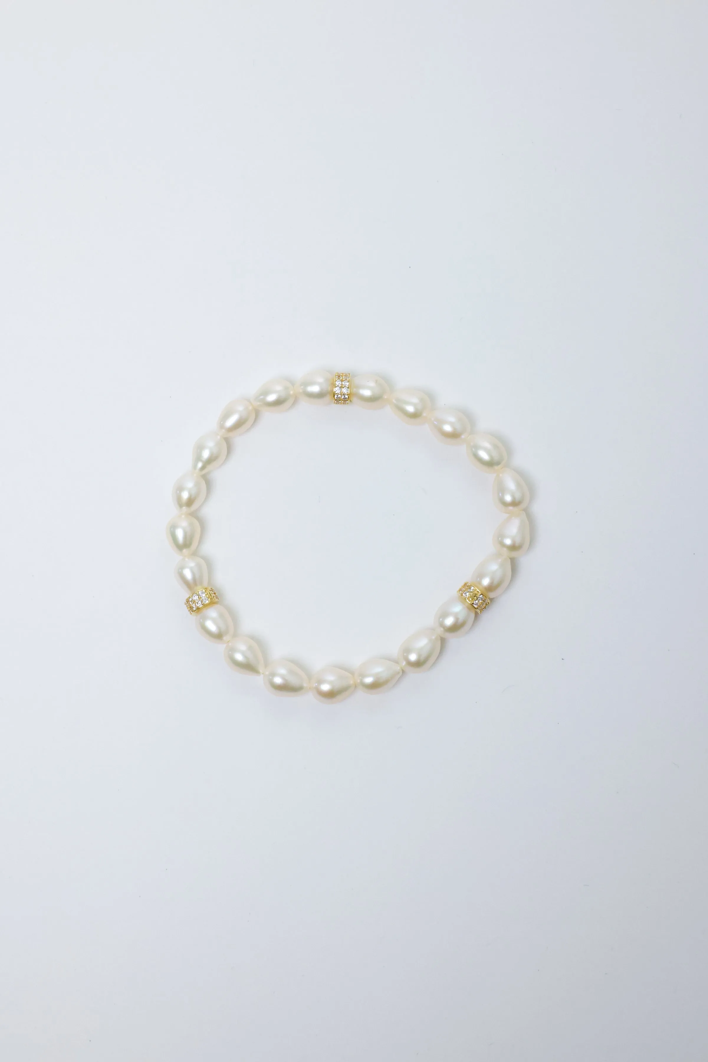 PG Designs Pearl and Gold Stretch Bracelet