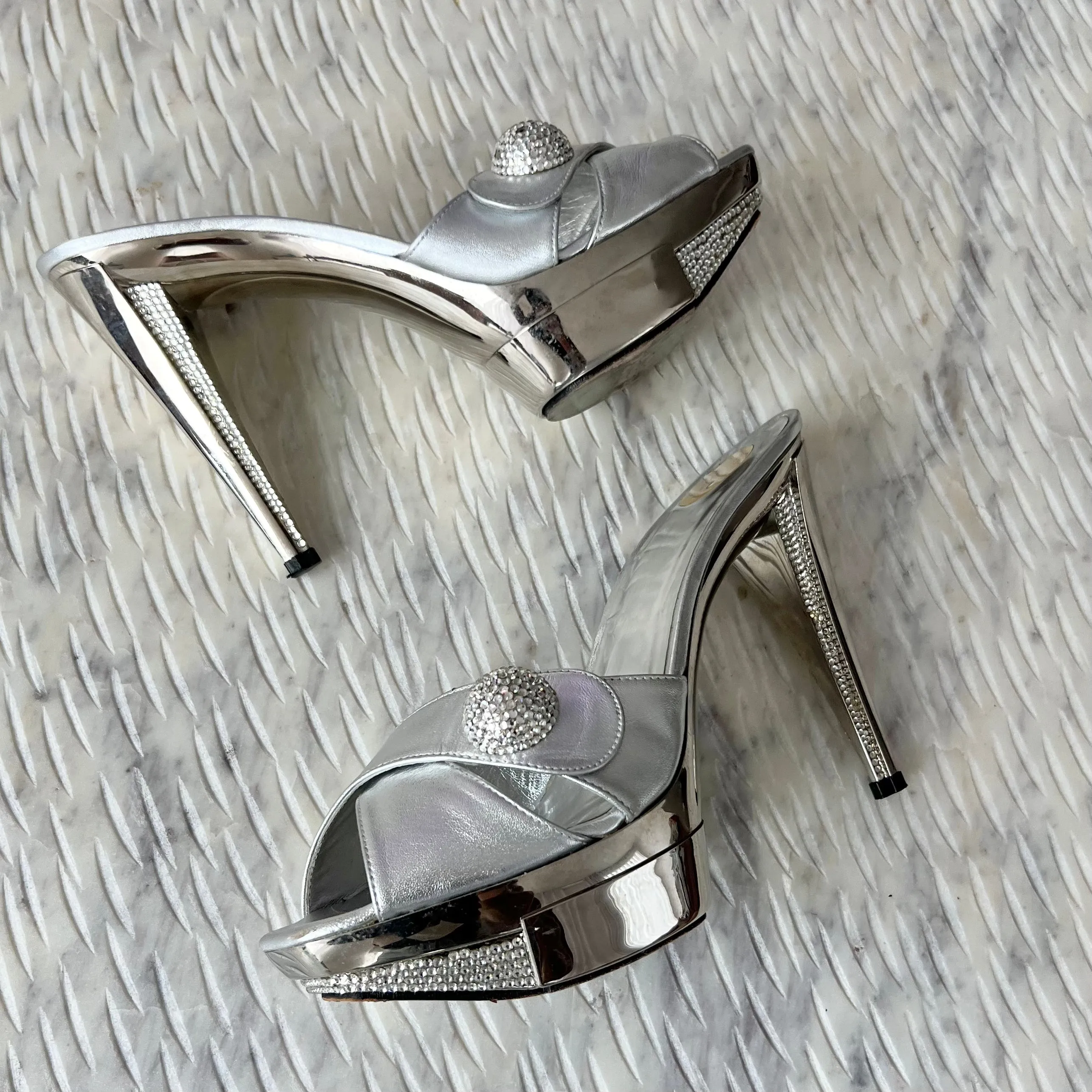 Stuart Weitzman Silver Metallic Heels