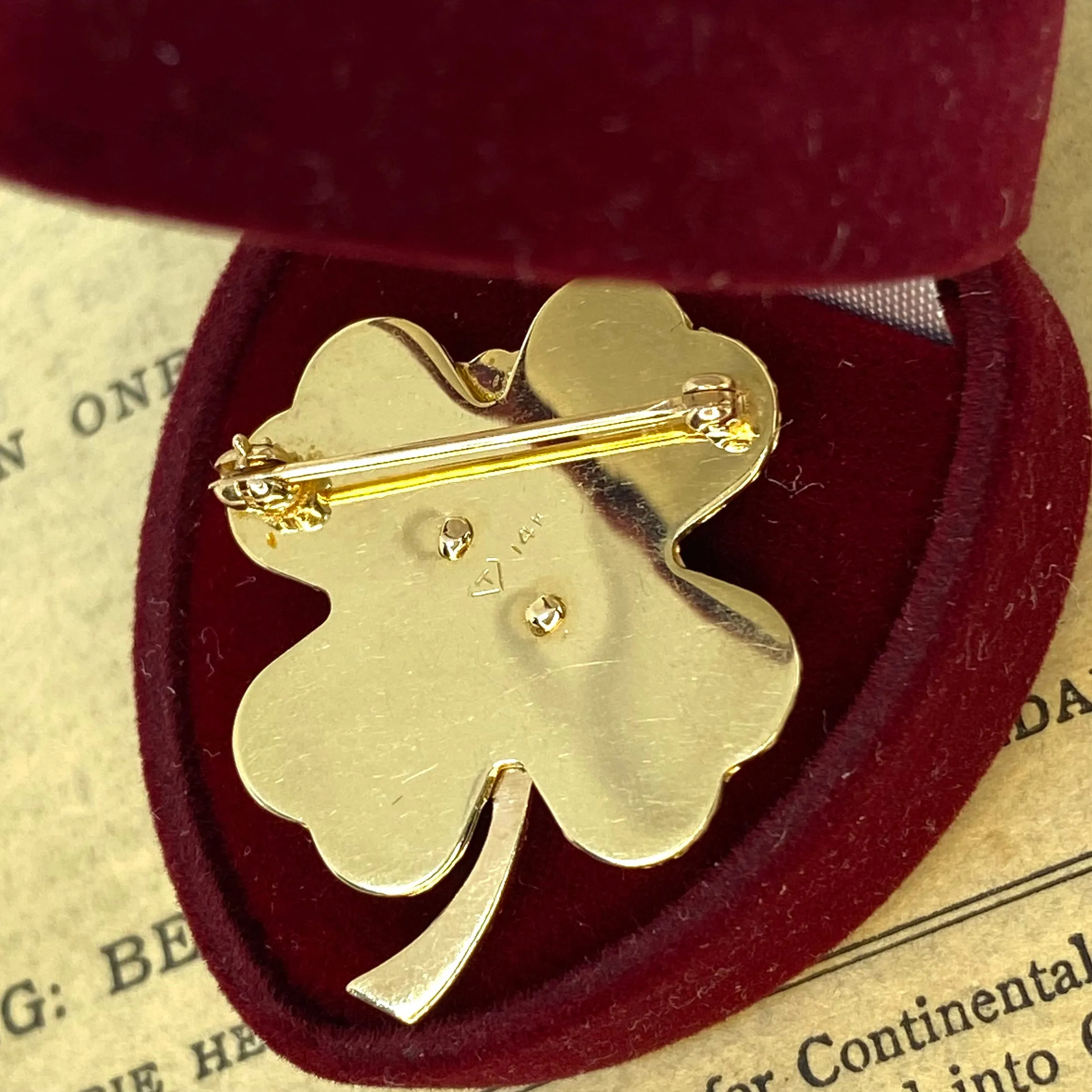 Vintage 14K Yellow Gold Diamond Set Four Leaf Clover Pin